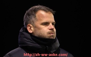 澳客足彩-麦克风背后的智慧与挑战 CBA与足球解说员实战技巧全方位剖析