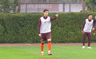 澳客足彩-英超球队的抢断数据分析与防守策略研究